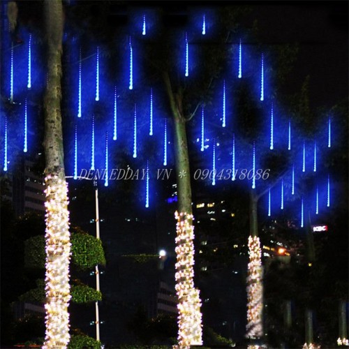 Đèn Sao Băng LED Bộ 8 cây trang trí cây Noel Tết