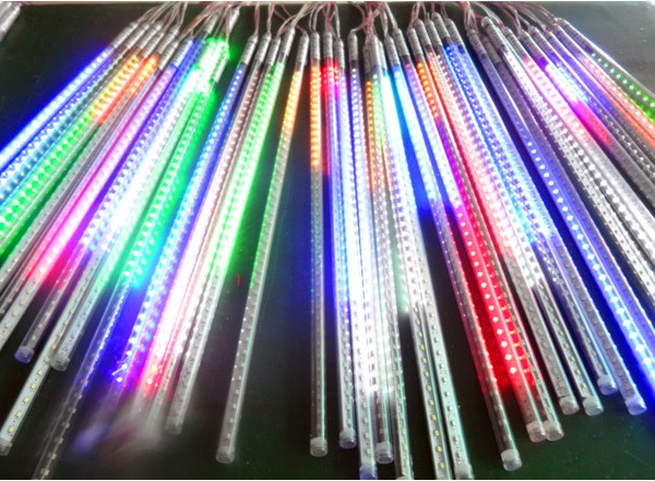 LED sao băng hình ống dài